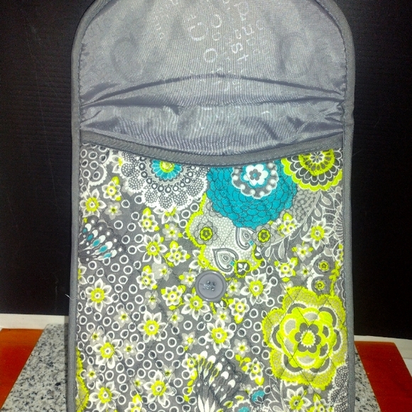 iPad Tablet Case. Padded Sleeve Cover. For 10" x 8" Tablet. Paisley Color. - Picture 3 of 4